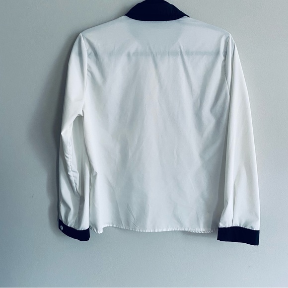 SHEIN Women's White Button Up Shirt  Blouse Top with Floral Accents Size Large - Picture 7 of 7